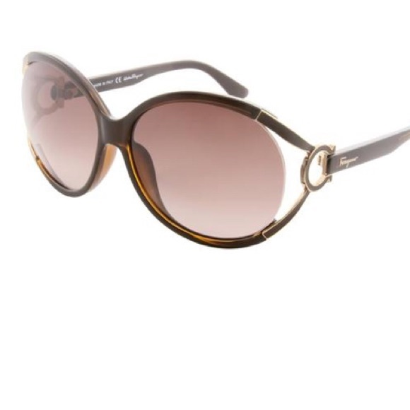 Salvatore Ferragamo SF600s Grey Oval Oversized Sunglasses w/ Gradient Lenses NWT - Picture 2 of 10